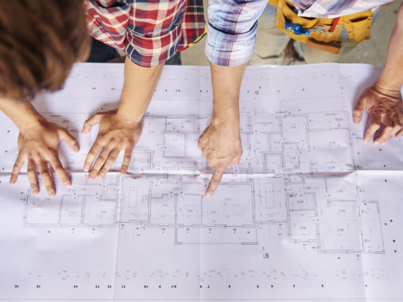 Project of building in the main plan
